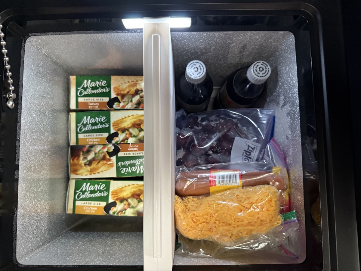 BougeRV CRX2 31QT Battery Powered Insulated Dual Zone Portable Fridge 13